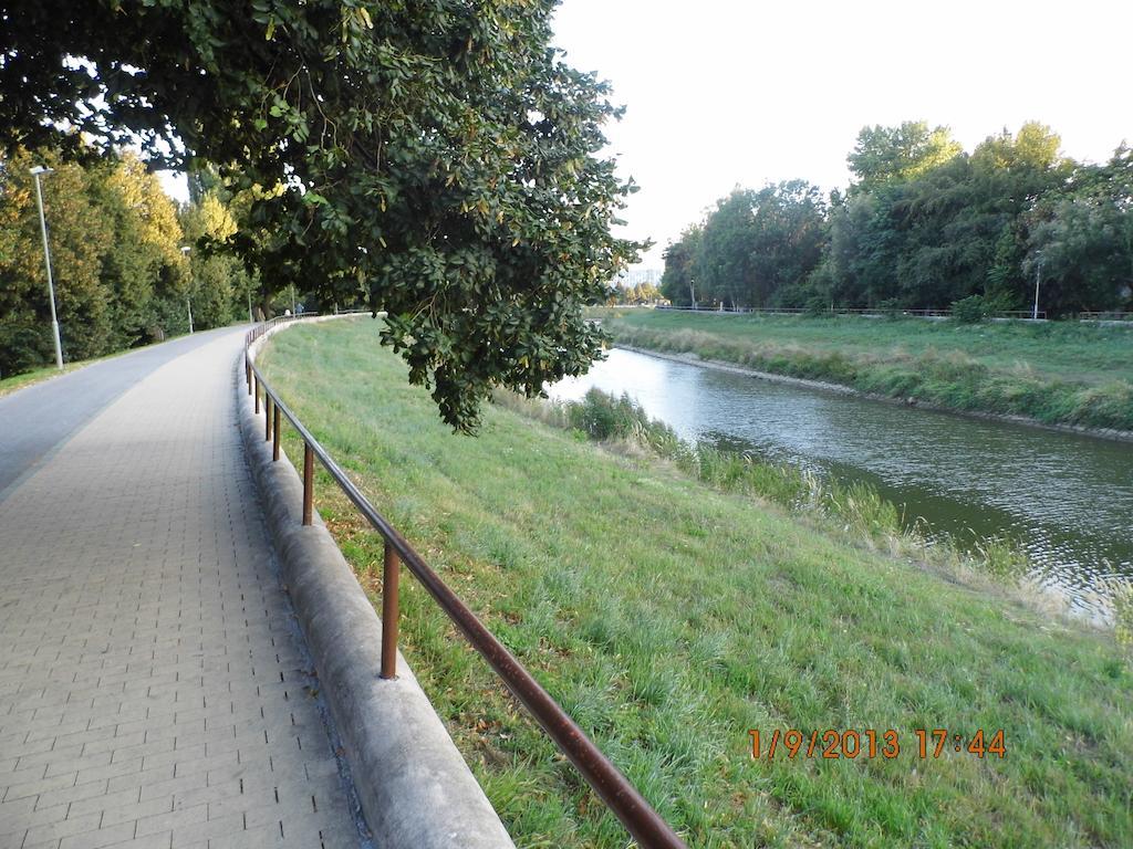 Fukas Apartments Нітра Екстер'єр фото